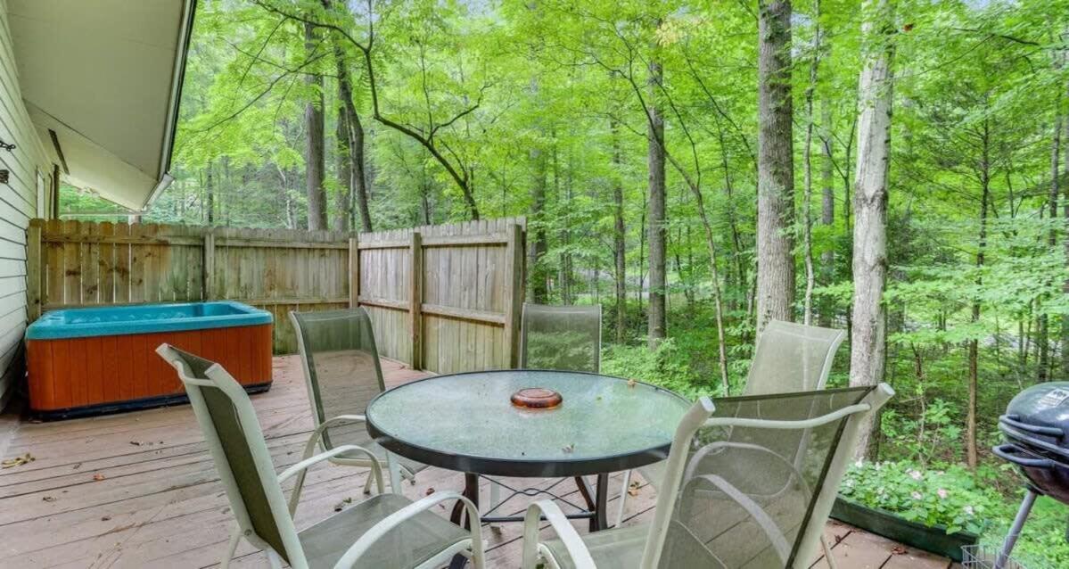 Shady Woods Cabin Villa Gatlinburg Exterior photo